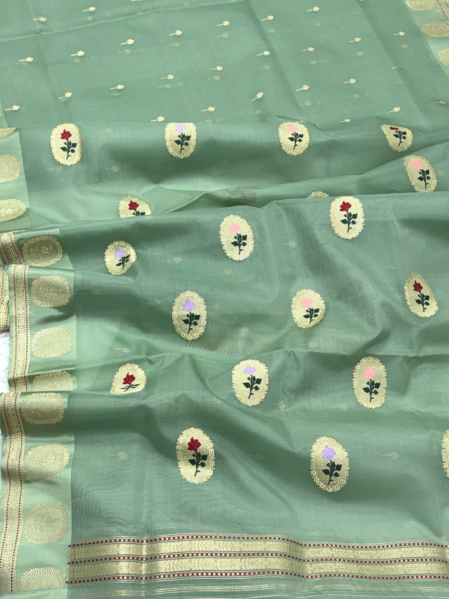 Pastel Green Pure Kora Silk Handwoven Contemporary Saree