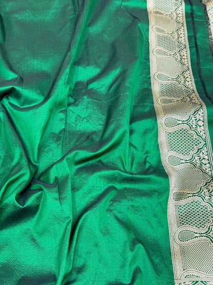 Bottle Green Pure Katan Silk & Pure Mulberry Silk Handloom Banarasi Brocade Saree