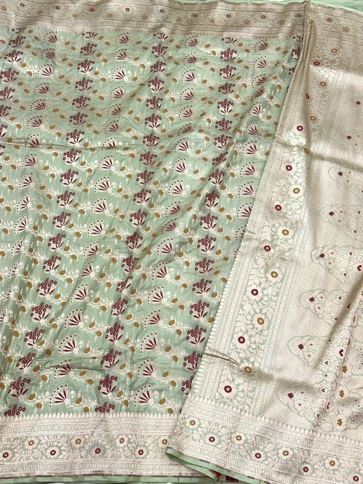 Light Pista Green Pure Katan Mulberry Silk Handloom Authentic Banarasi Saree - Meenakari Banarasi Saree