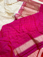 Ivory/Pink Ektara Weave Banarasi Handwoven Saree