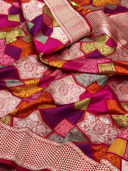 Red Pure Mulberry Katan Silk Handwoven Banarasi Saree - Rangkaat