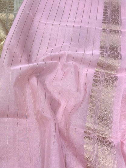 Off White Pure Kora Mulberry Silk | Kadhwa Technique | Handwoven Lighweight Banarasi Saree