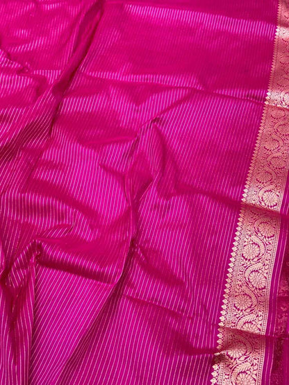 Red Pure Mulberry Katan Silk  Handloom Banarasi Brocade Saree