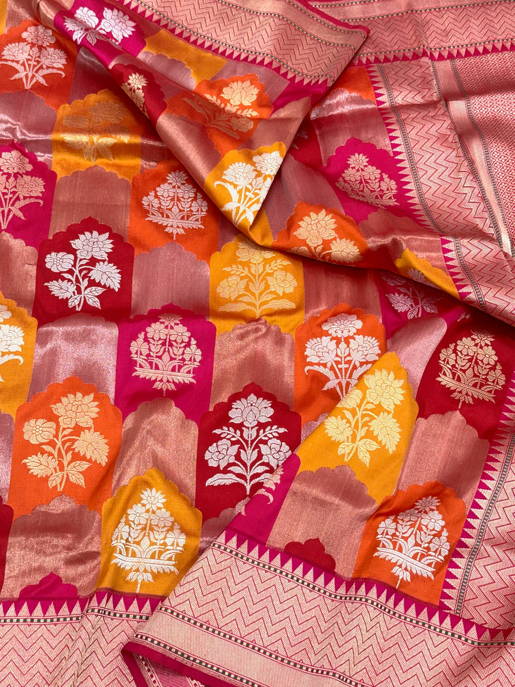 Pink Pure Mulberry Katan Silk Handwoven Banarasi Saree |Rangkaat|
