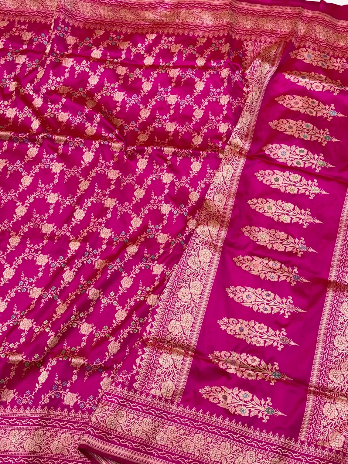 Rani Pink Pure Katan Silk Saree | Kadhwa Technique | Pure Mulberry Silk Handwoven Banarasi Silk Saree