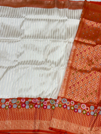 Off White Pure Katan Mulberry Handwoven Banarasi Saree | Kadhwa + Kadhiyal | The Couture Drape