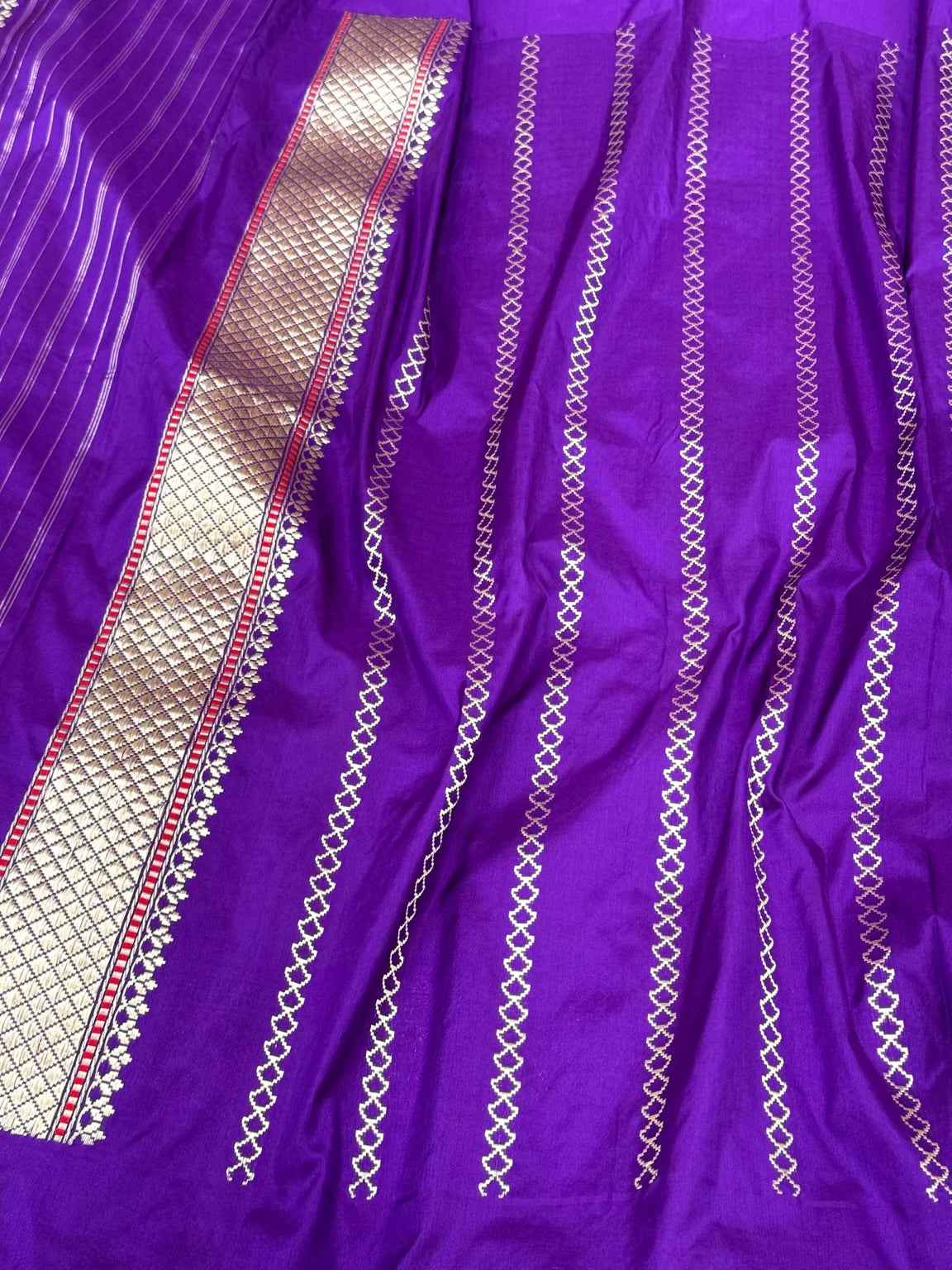 Mauve Pink Pure Katan Silk Handwoven Banarasi Saree - Pure Mulberry Silk | Kadhwa Technique Contemporary Banarasi Saree