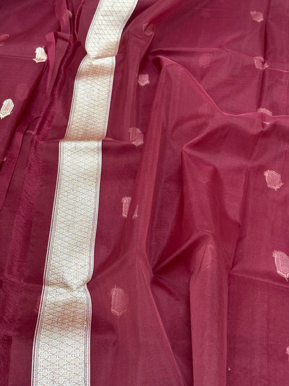 Wine Pure Kora Mulberry Silk Handwoven Banarasi Saree | Kadhwa Technique