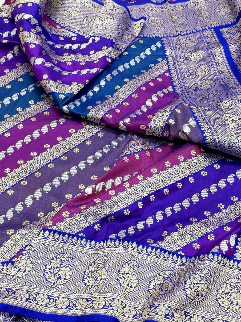 Blue Katan Silk Rangkaat Handwoven Banarasi Silk Saree