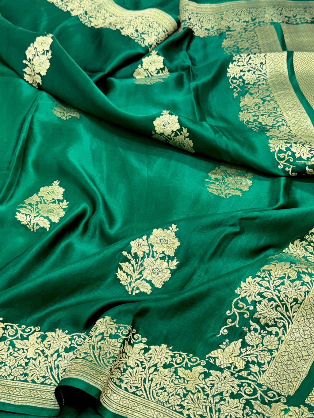 Bottle Green Mashru Satin Silk Pure Handwoven Saree