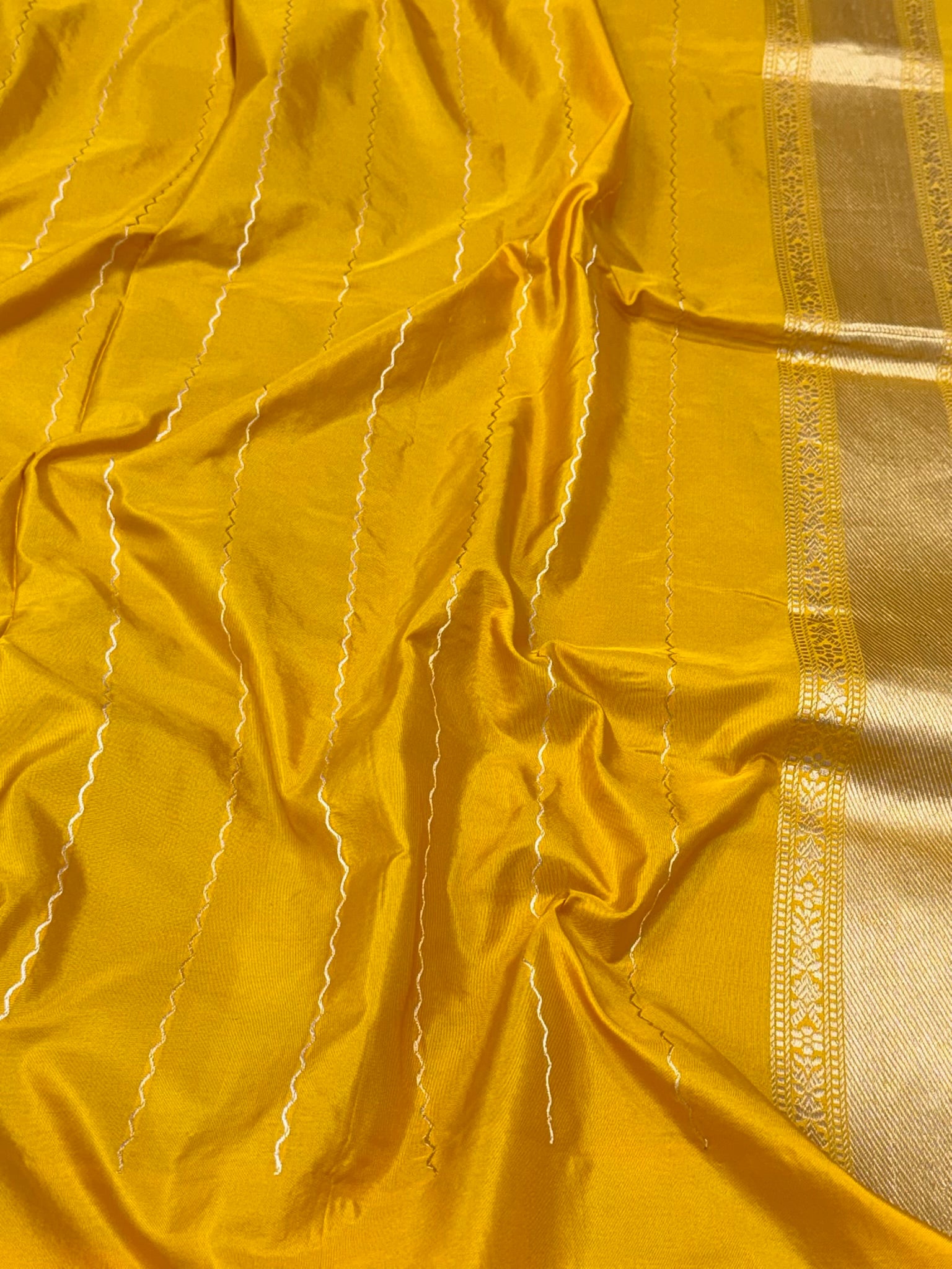 Wine Pure Katan Mulberry Silk Handwoven Banarasi Saree - Kadhiyal + Kadhiyal Weave | Heritage In A New Light