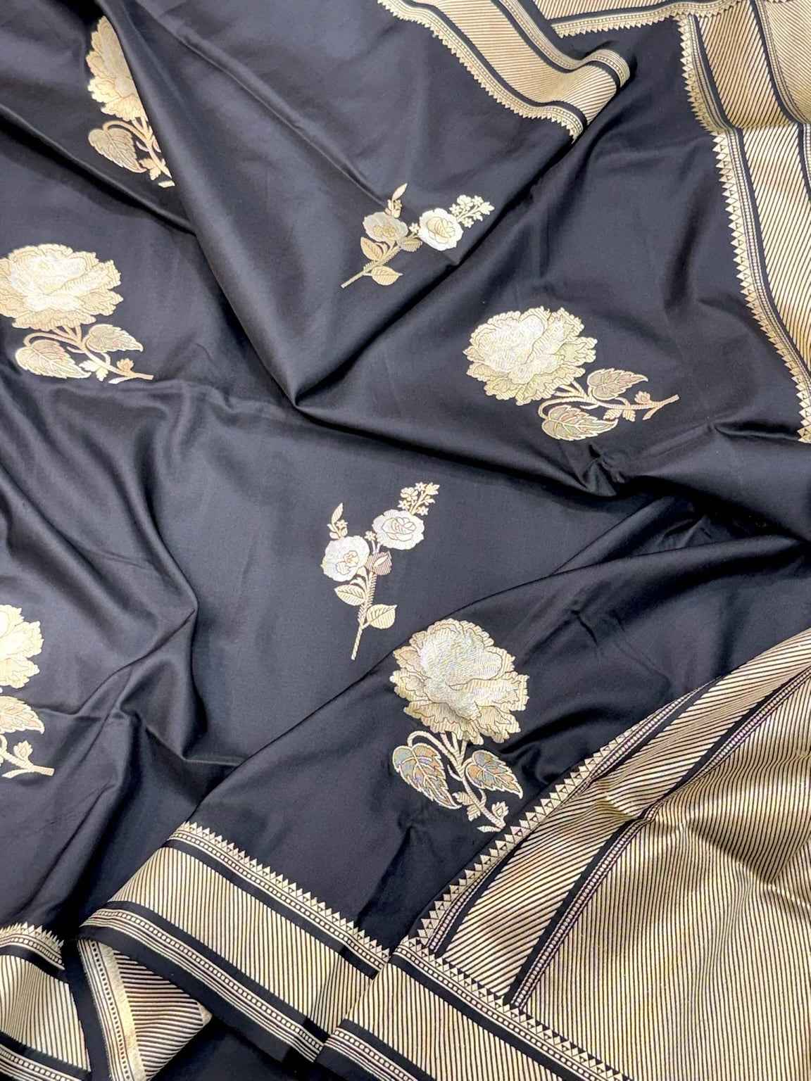 Black Pure Katan Mulberry Silk Handwoven Modern Banarasi Saree With Kadhwa Artistry