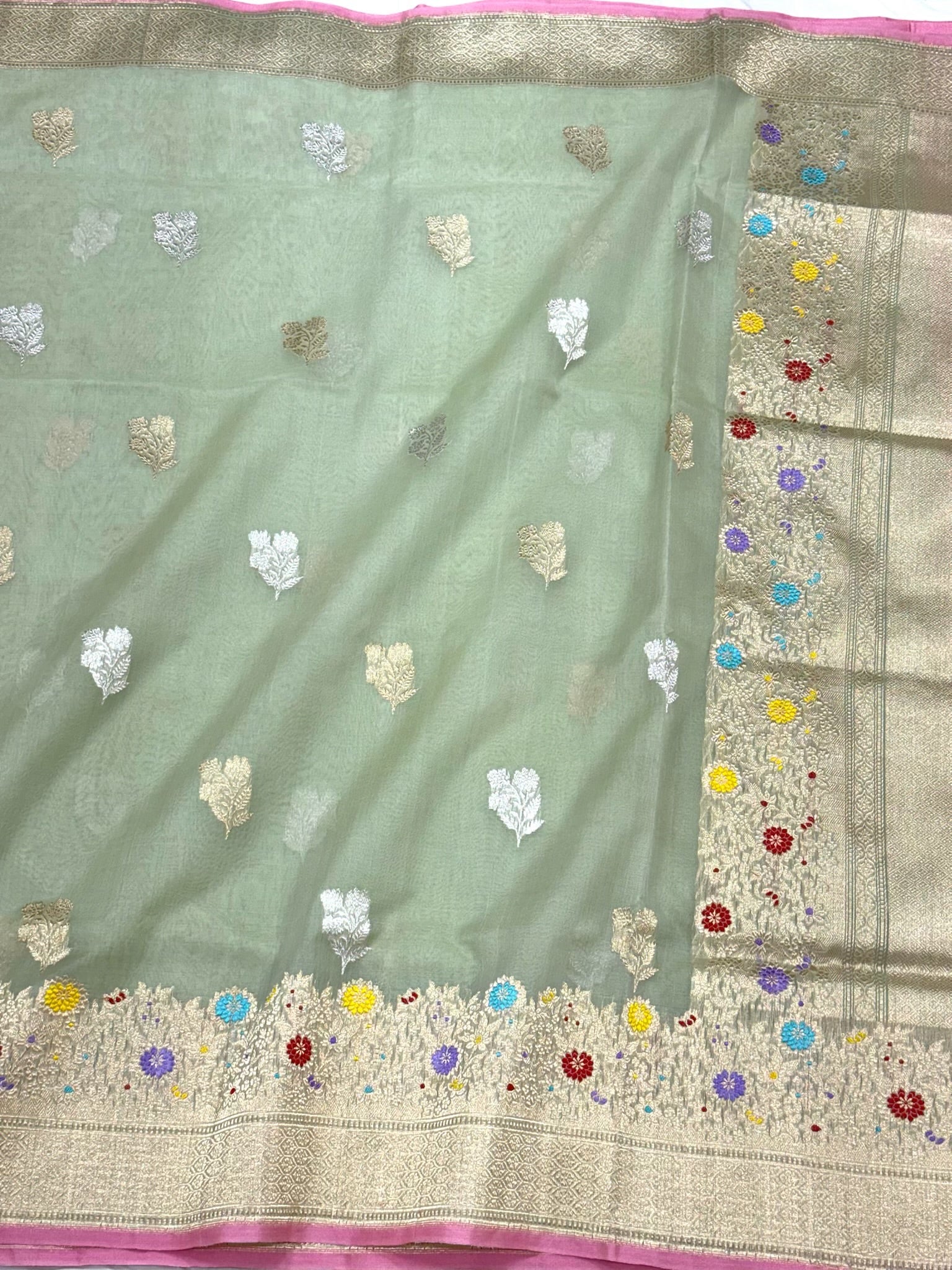 Sage Green Authentic Banarasi Saree - Pure Kora Mulberry Silk | Kadhwa Technique | Handwoven Banarasi Saree
