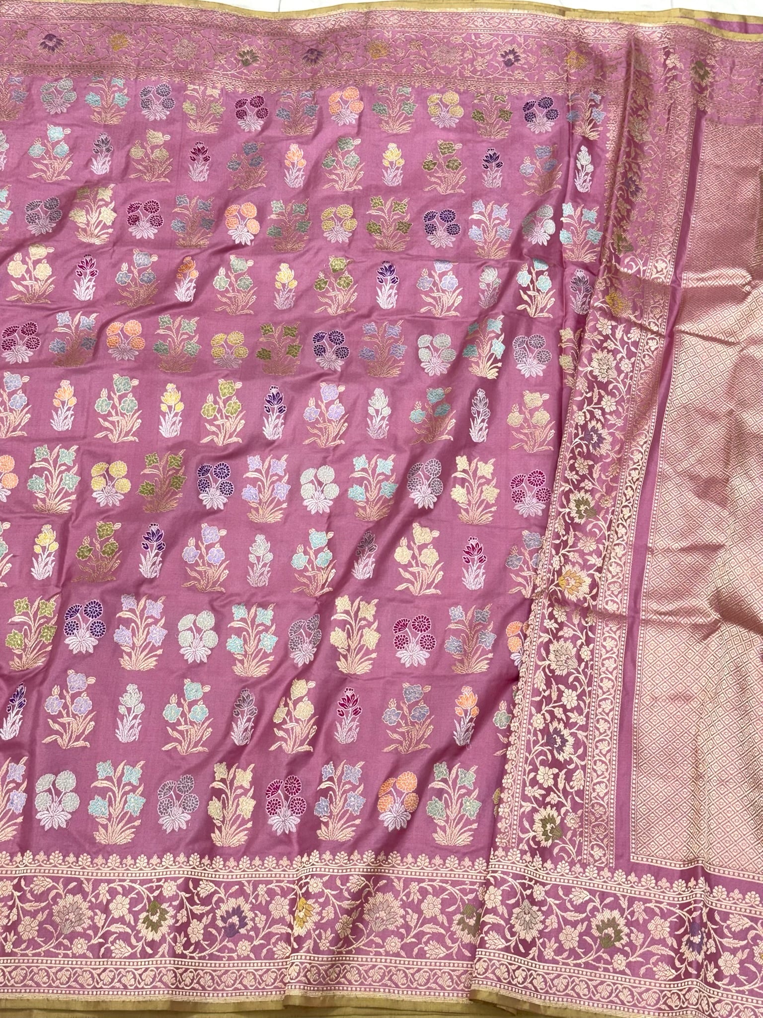 Lilac Pink Pure Banarasi Double Katan Mulberry Silk Handwoven Modern Saree | Kadhwa Technique |