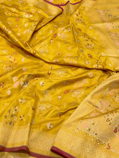 Sea Green Pure Katan Mulberry Silk Hanwoven Banarasi Saree - Kadhwa Technique