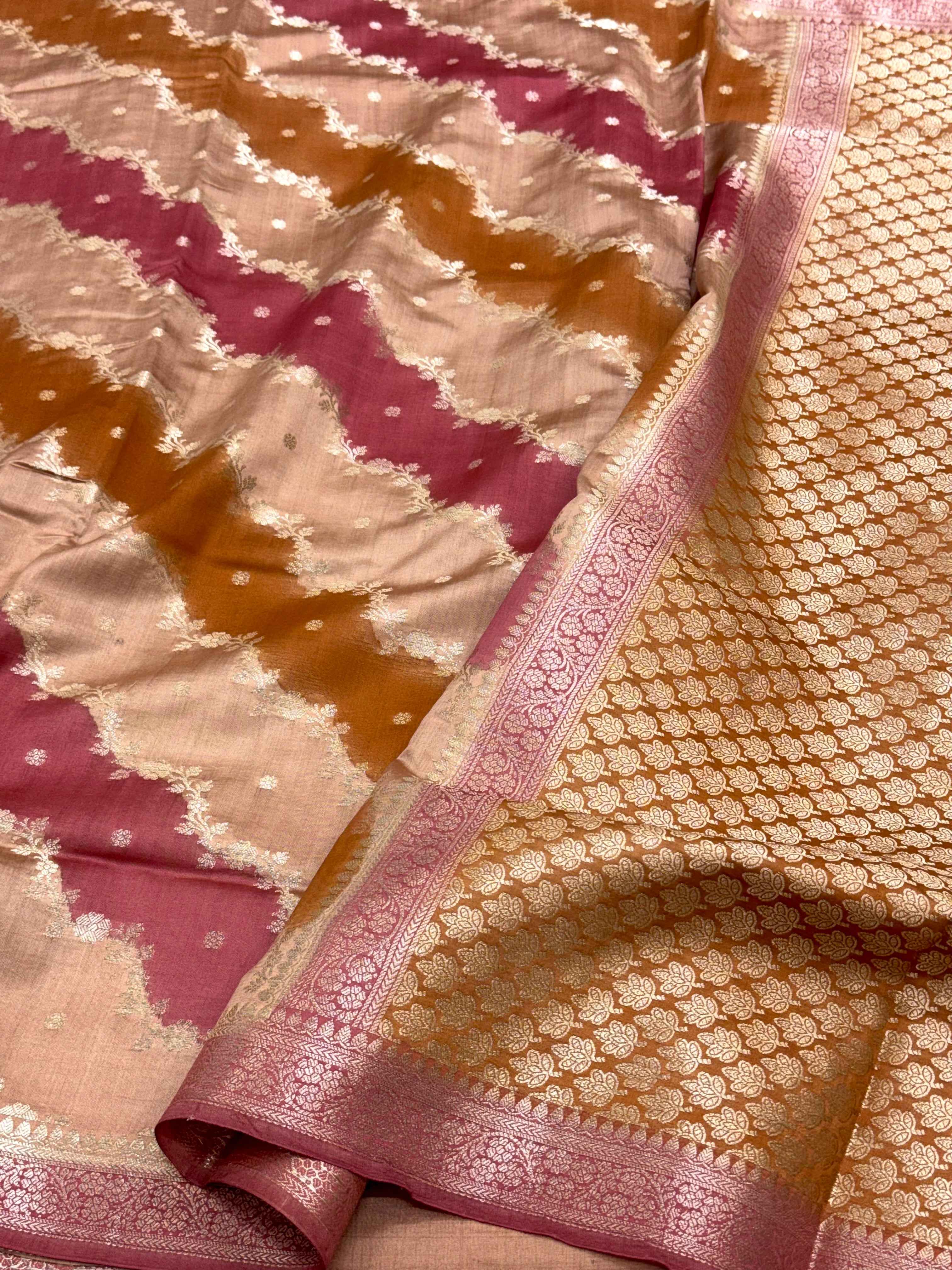 Dusty Pink Pure Mulberry Chiniya Silk Handloom Banarasi Saree - Rangkat Style