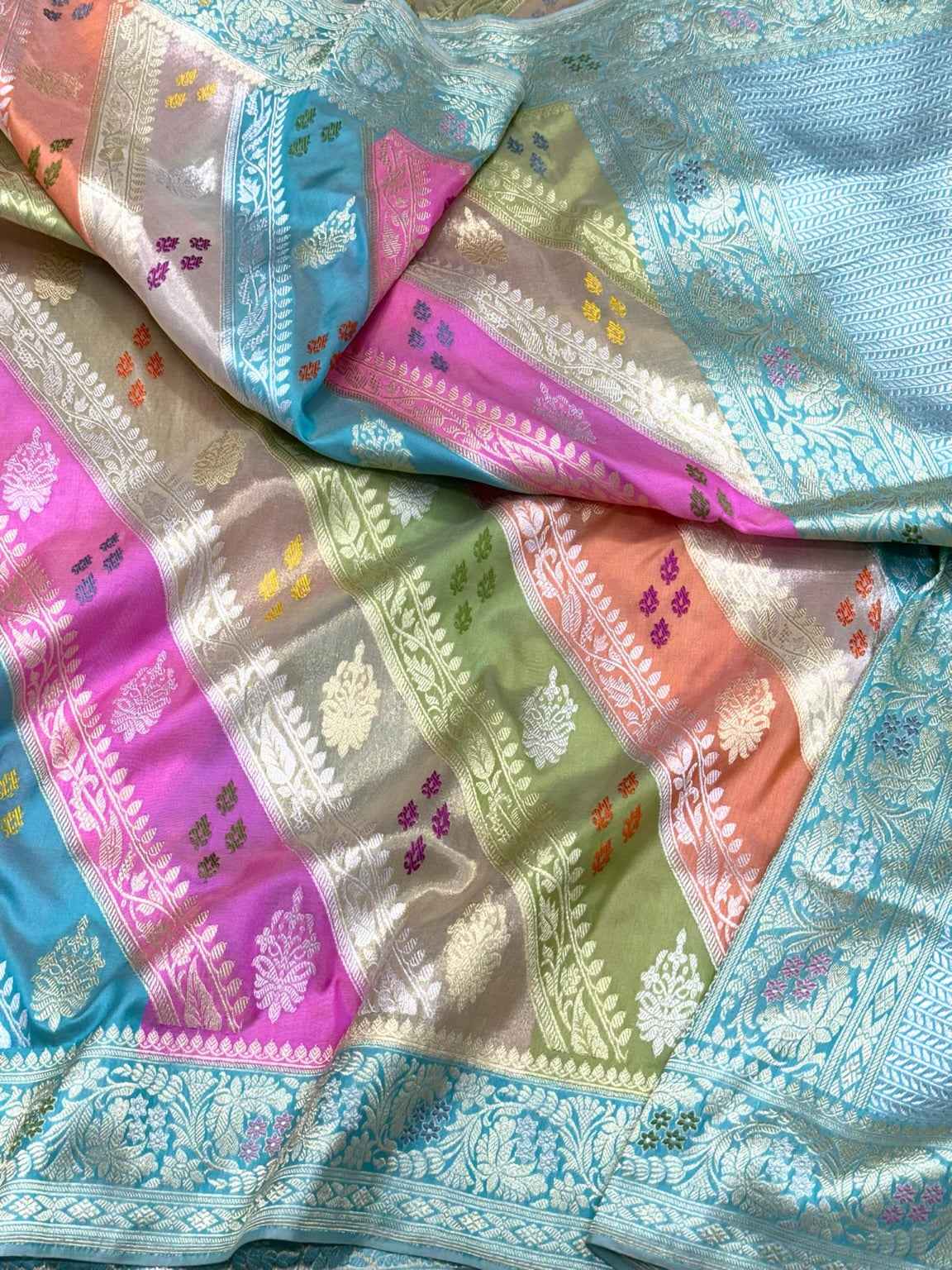 Peach Pure Mulberry Silk - Pure Katan Silk Kadhwa Rangkaat Banarasi Handwoven Saree | Exclusive Banarasi Rangkaat Saree
