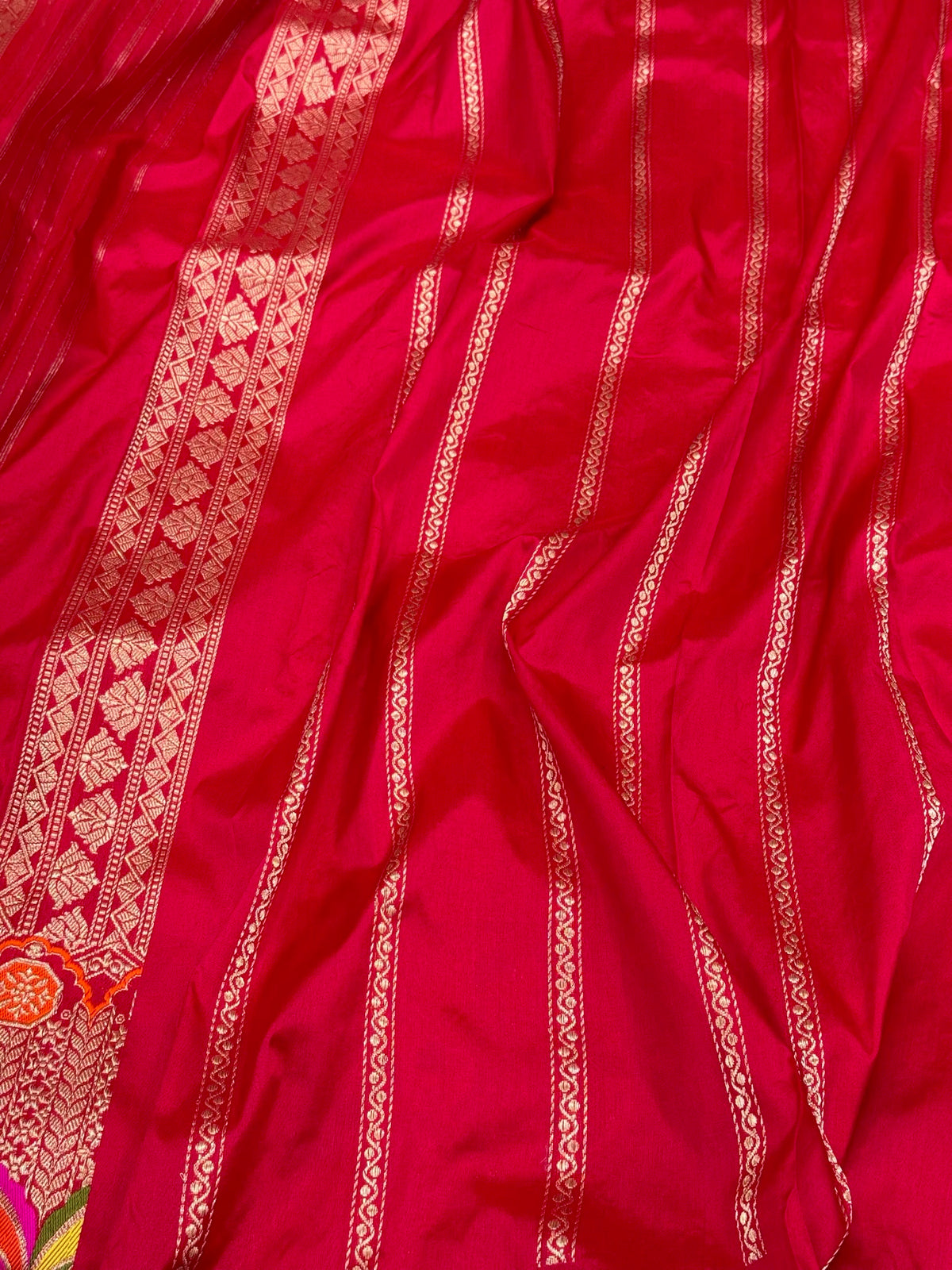 Red Banarasi Handwoven | Kadhwa Technique | Contemporary Pure Katan Mulberry Silk Saree