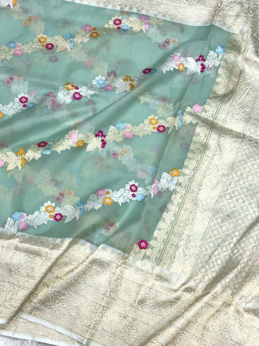 Aqua Green Pure Kora Silk Handwoven Lightweight Banarasi Saree