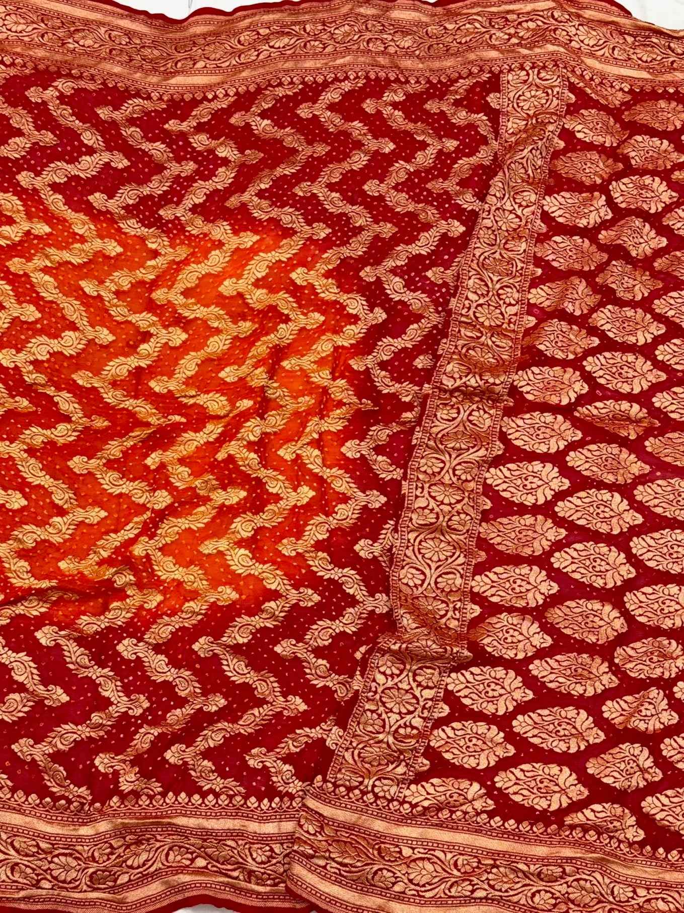 Pink Pure Chiffon Georgette Handloom Saree with Bandhani Work