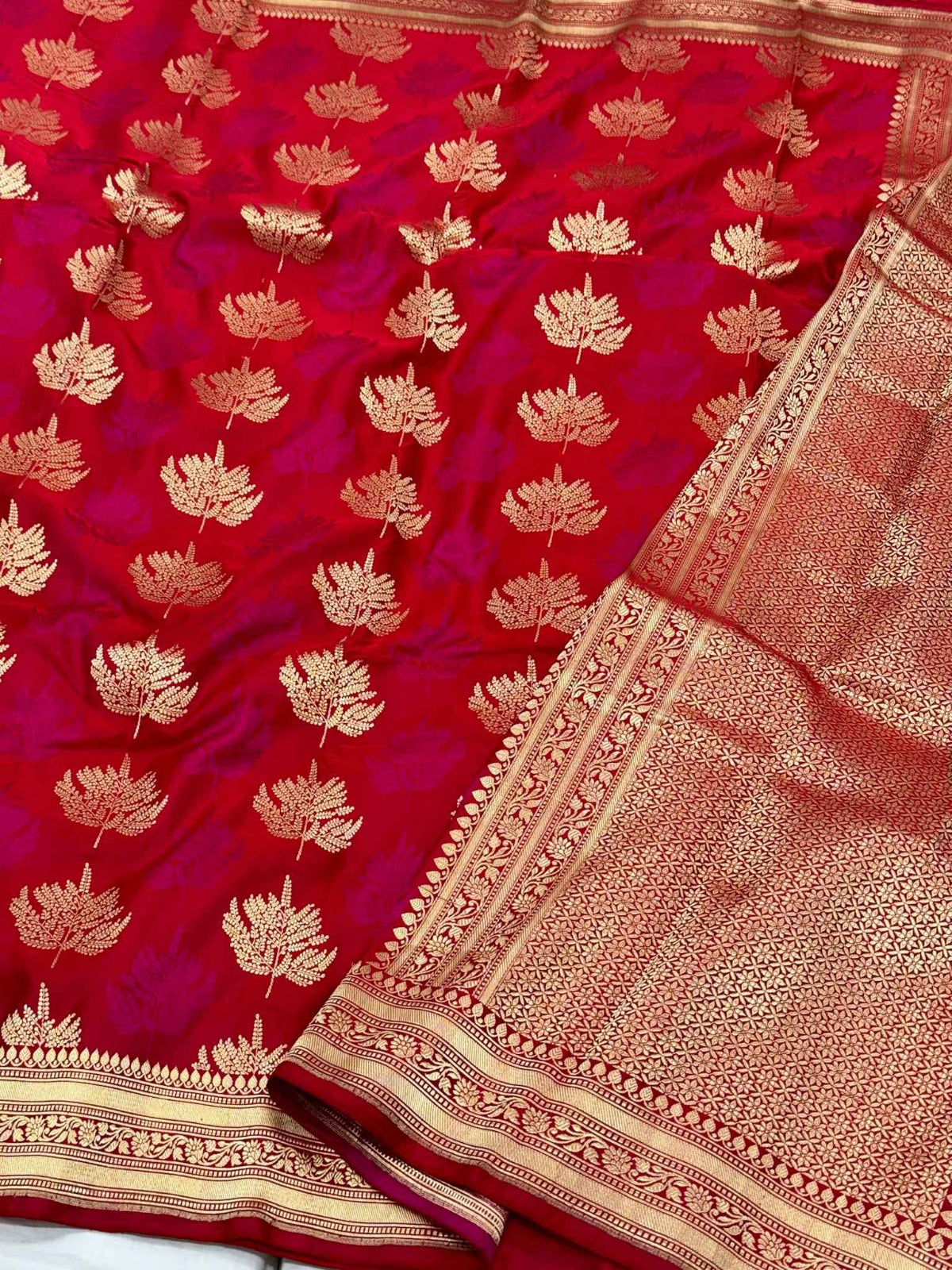 Dark Magenta Pure Satin Silk Handwoven Banarasi Saree