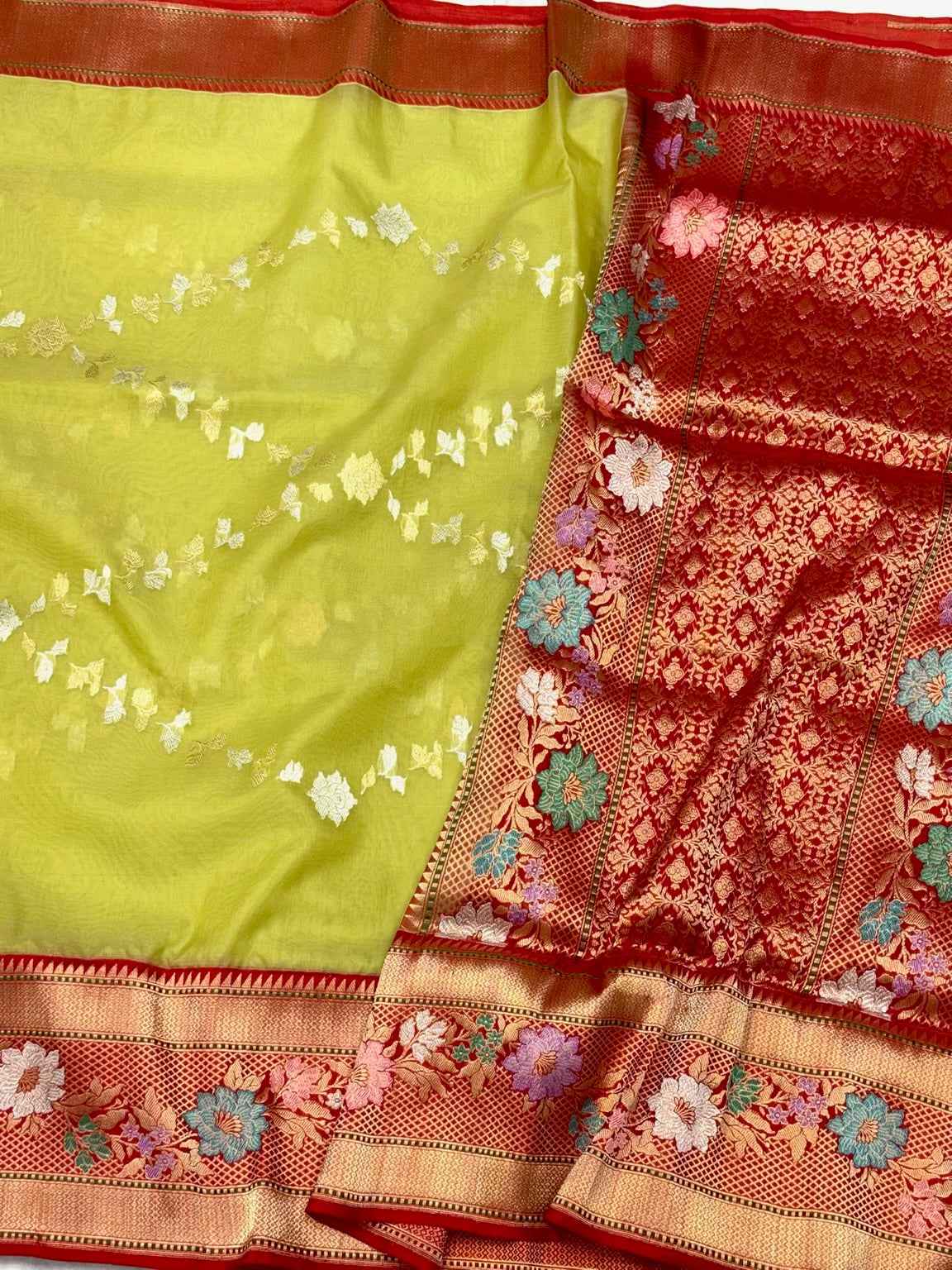 Pista Green Pure Kora Silk | Pure Mulberry Silk Handwoven Banarasi Saree | Kadhwa Ektara Weave Lightweight Banarasi Silk Saree
