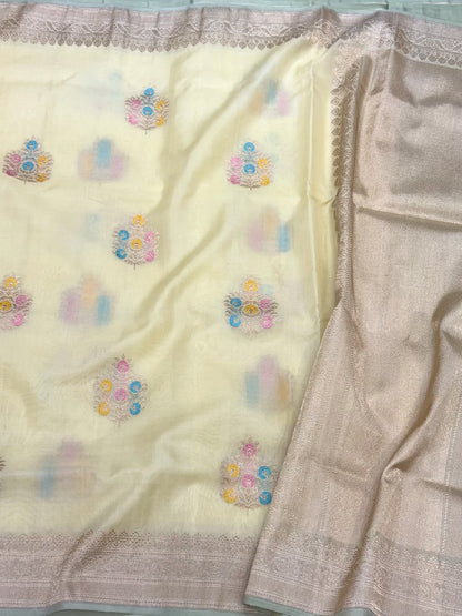 Pastel Yellow Pure Kora Silk Handwoven Banarasi Silk Saree | Kadhwa Ektara Weave Banarasi Saree