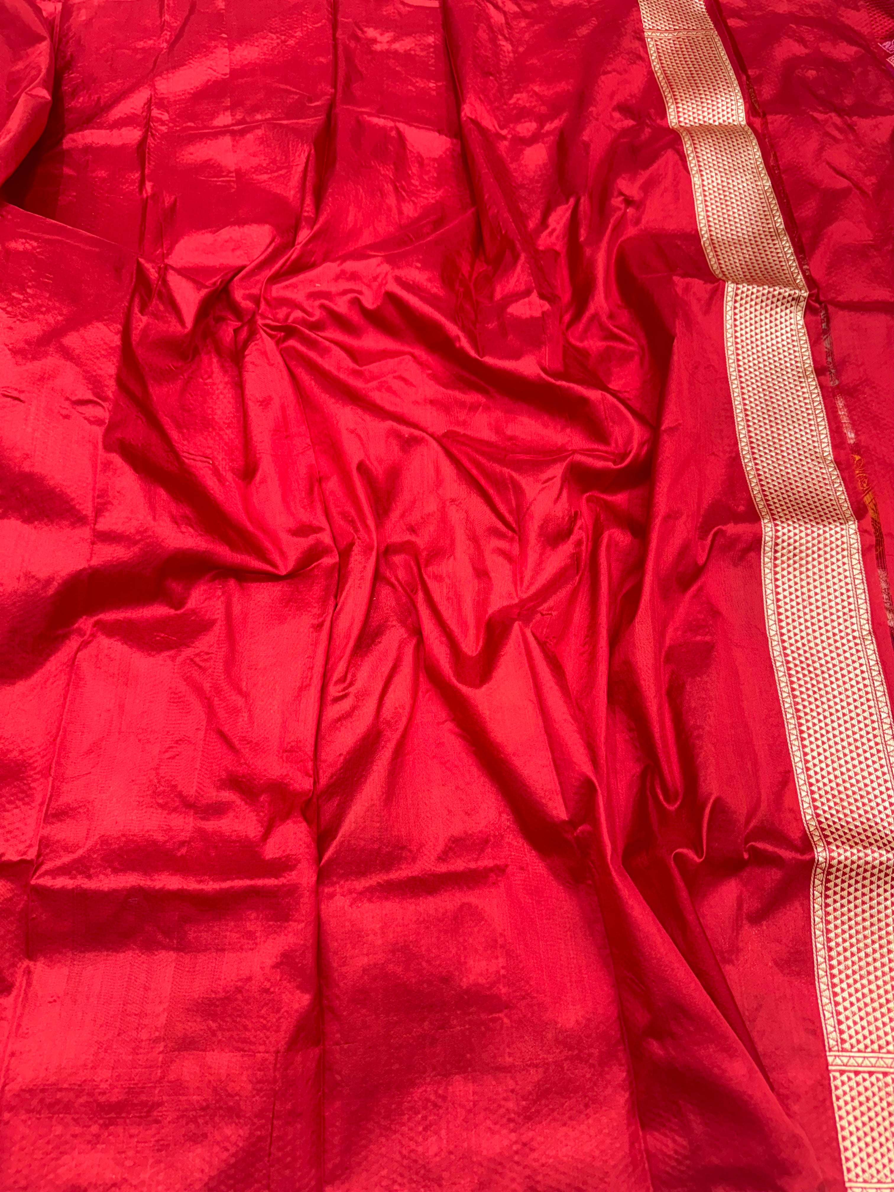 Red Pure Mulberry Katan Silk Handwoven Banarasi Saree - Rangkaat