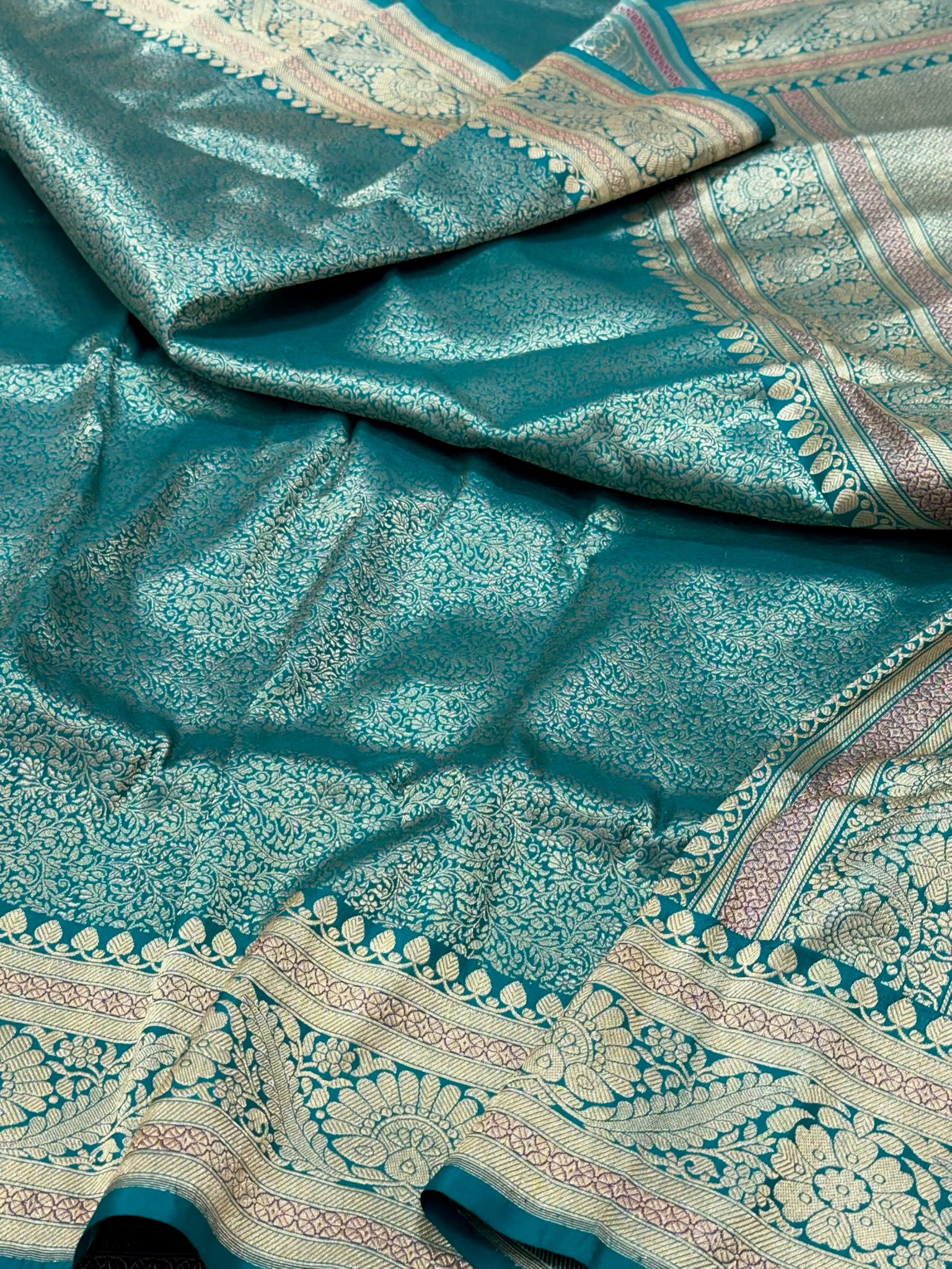 Teal Green Pure Katan Mulberry Silk Handwoven | Kadhwa Weave | Banarasi Brocade Saree