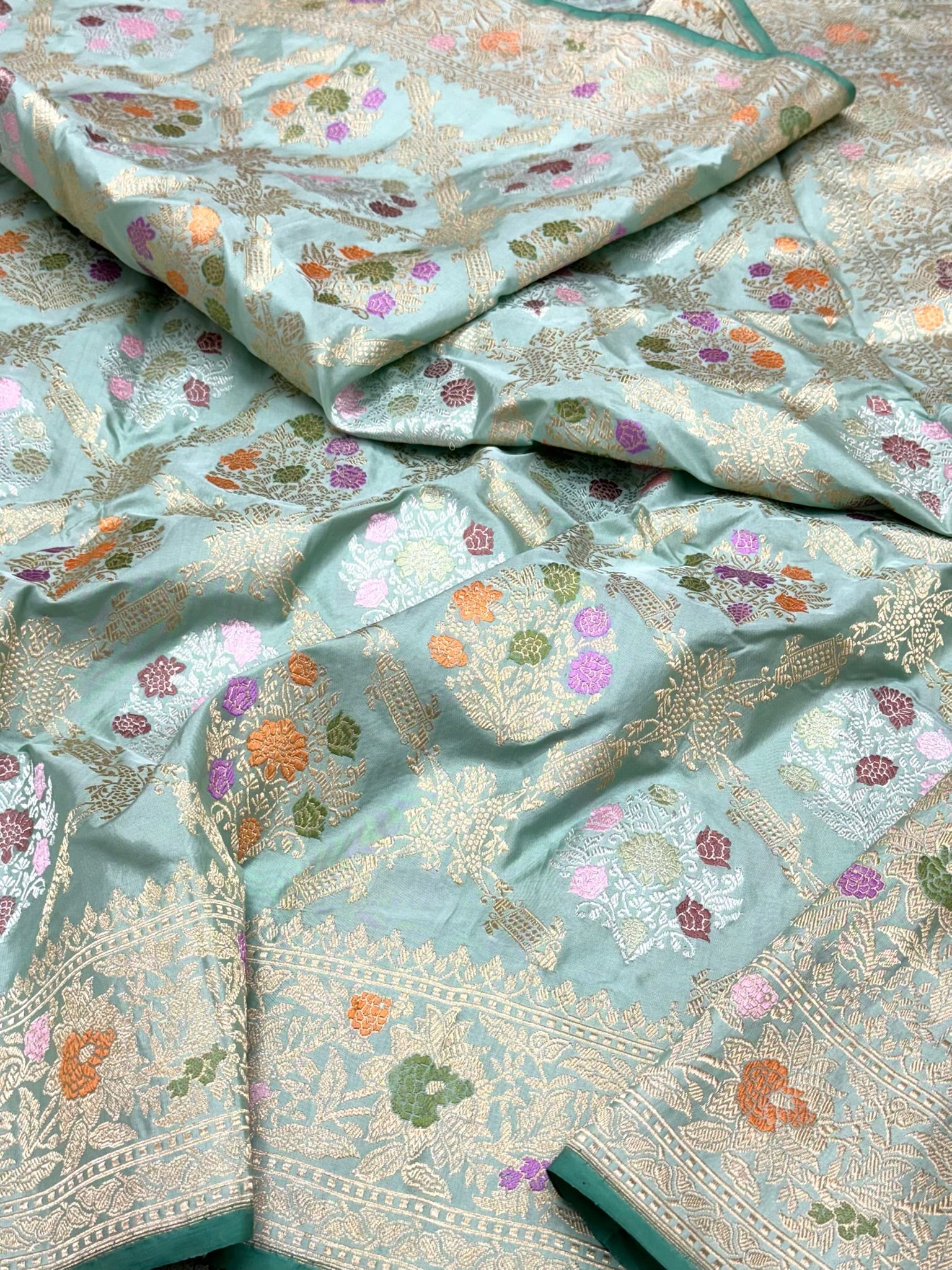 Light Sea Green Pure Double Mulberry Katan Silk | Kadhwa Technique | Handwoven Banarasi Saree - New Era Of Saree Glamour