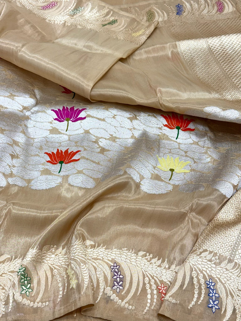 Molten Gold Pure Katan Silk & Pure Tissue Silk Handwoven | Kadhwa Technique | Contemporary Banarasi Modern Saree
