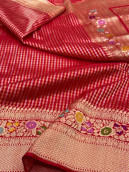 Red Pure Katan Silk Handwoven Banarasi Saree-Kadhuwa Weave