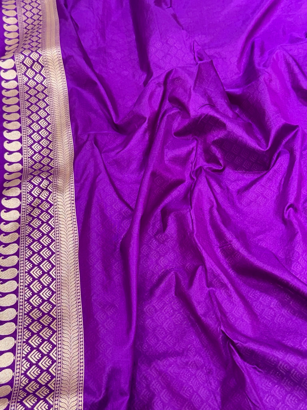 Purple Pure Katan Mulberry Silk Handloom Authentic Banarasi Saree