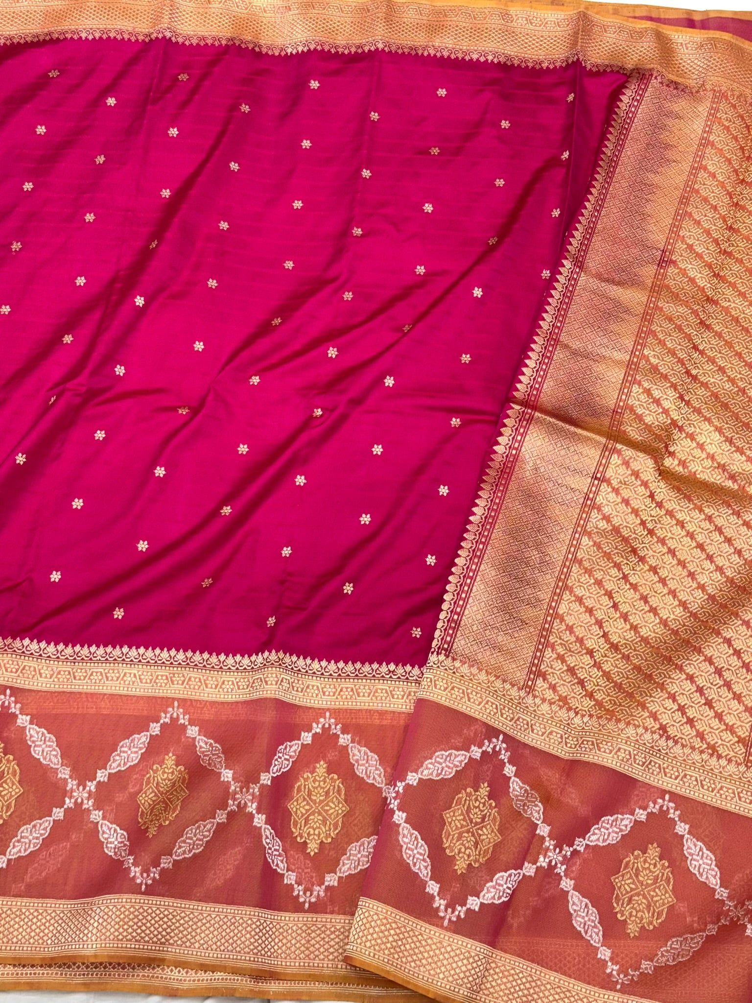 Pink Pure Mulberry Katan Silk | Ektara Kadhwa Technique | Handwoven Banarasi Saree - Contemporary