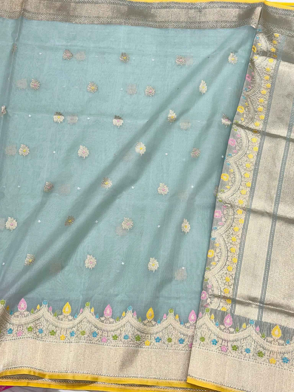 Sage Green Authentic Banarasi Saree - Pure Kora Mulberry Silk | Kadhwa Technique | Handwoven Banarasi Saree