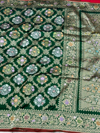 Bottle Green Pure Double Mulberry Katan Silk | Kadhwa Technique | Handwoven Banarasi Saree - New Era Of Saree Glamour